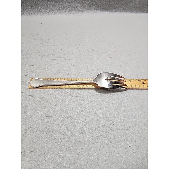 Oneida ASHMORE Cold Meat Serving Fork Burnished & Glossy Stainless Silverware - Picture 4 of 5